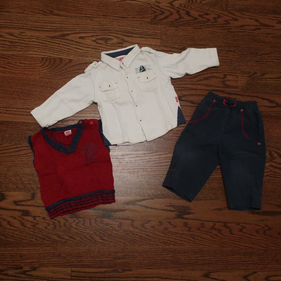 3/$20 Three Pcs 12-18 months - Picture 2 of 16